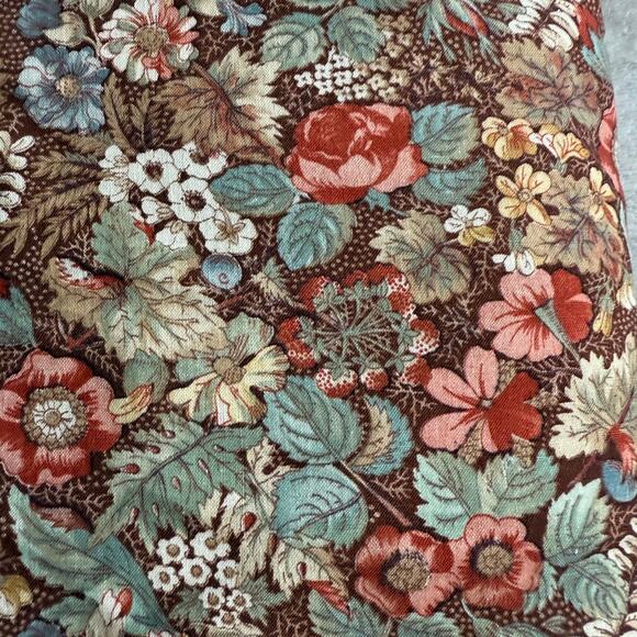 Vintage Concor Fabrics Inc. Cotton Floral Fabric 2 yards - Picture 1 of 3